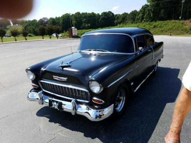 1955 Black Chevrolet Bel Air/150/210