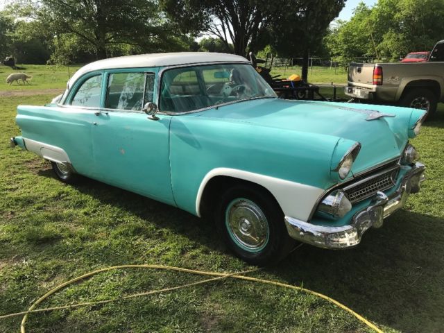 1955 Ford Fairlane