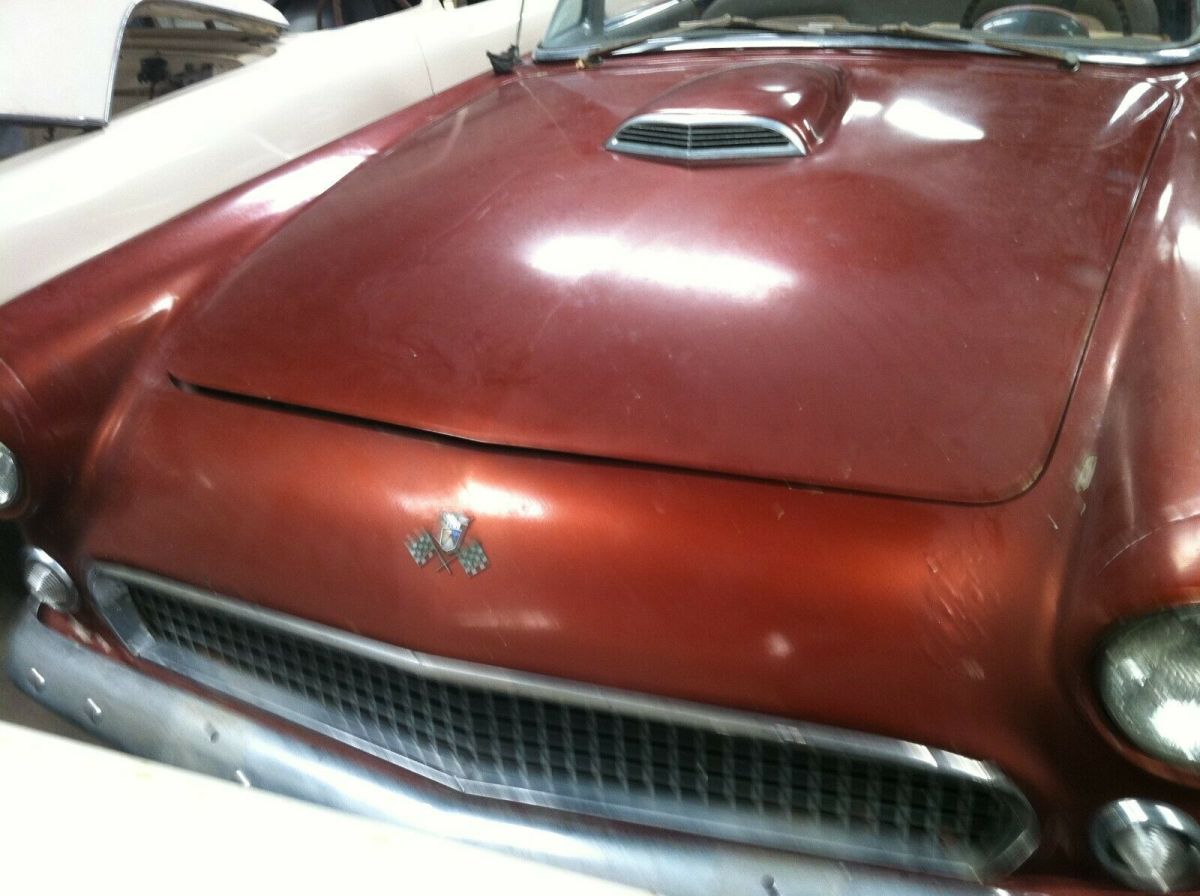 1955 Bronze Ford Thunderbird