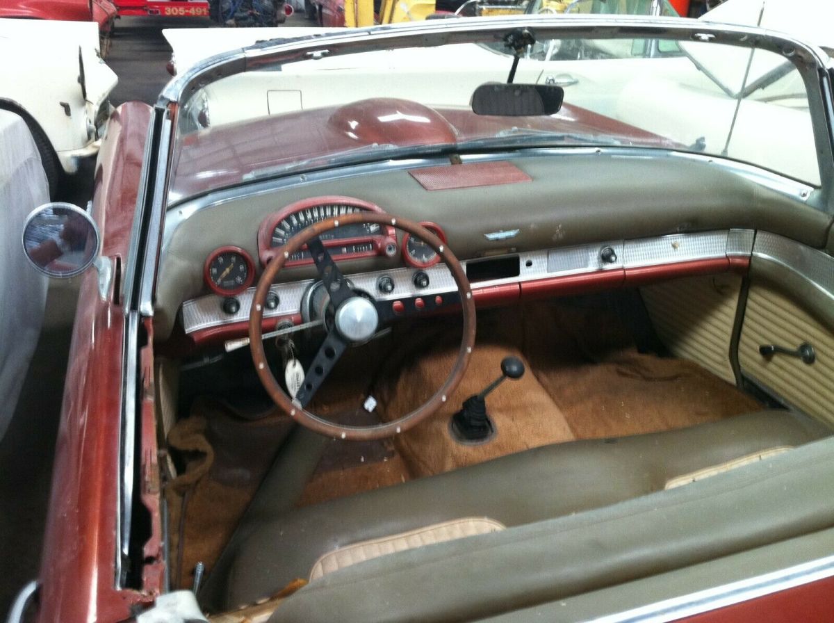1955 Bronze Ford Thunderbird