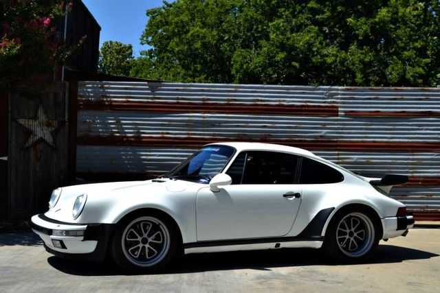 1988 White Porsche 930 Coupe