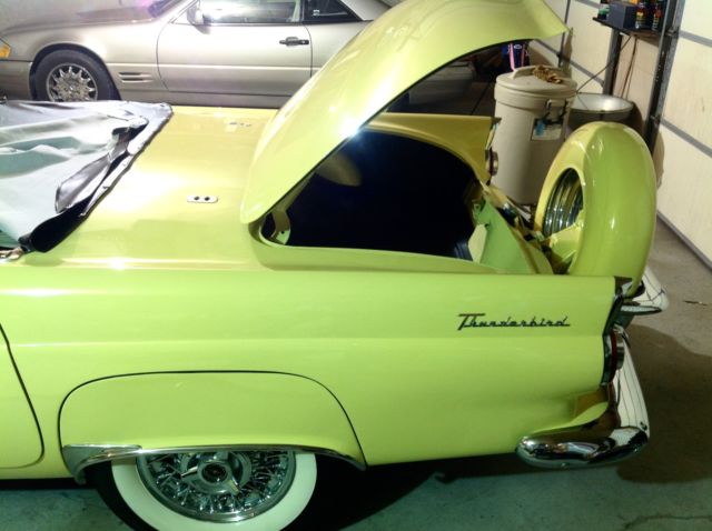 1956 Goldenglow yellow Ford Thunderbird 40A