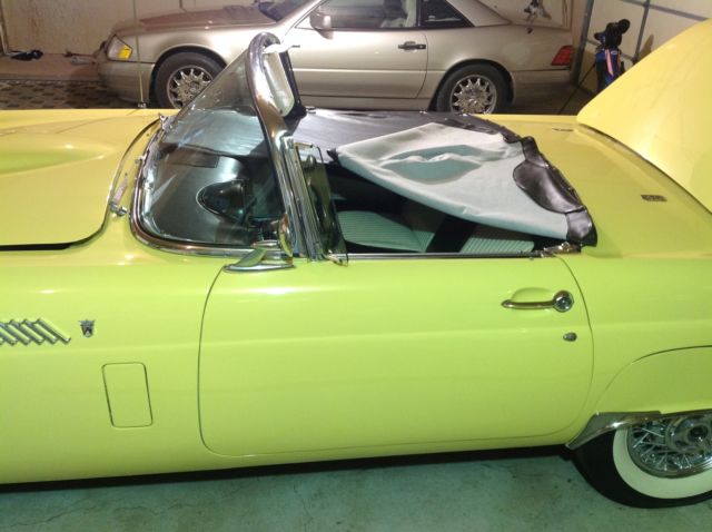 1956 Goldenglow yellow Ford Thunderbird 40A