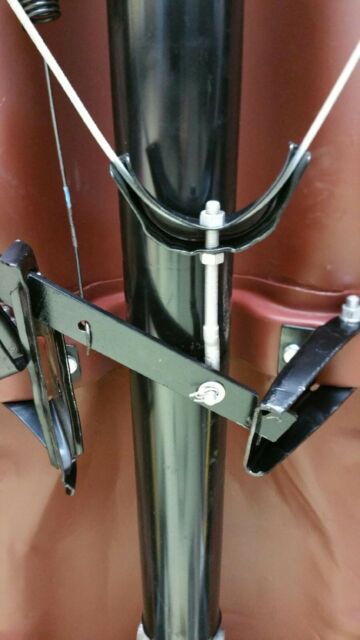 1956 CROCUS YELLOW / ONYX BLACK Chevrolet Nomad NOMAD