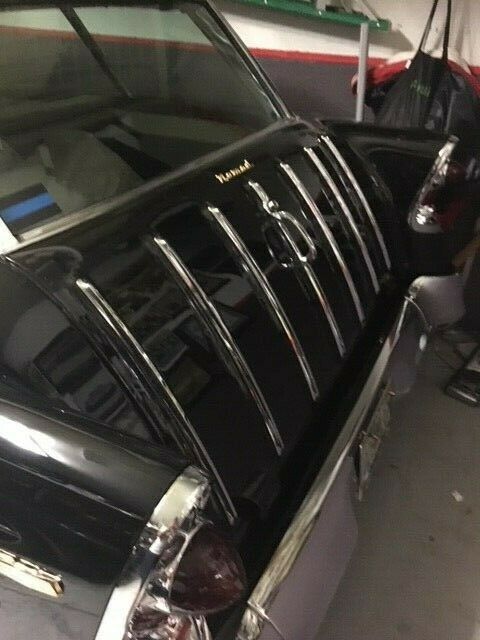 1956 CROCUS YELLOW / ONYX BLACK Chevrolet Nomad NOMAD