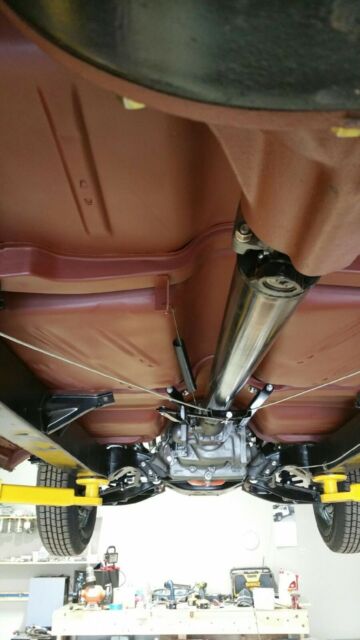 1956 CROCUS YELLOW / ONYX BLACK Chevrolet Nomad NOMAD