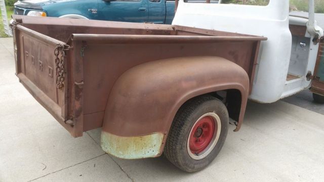1956 Ford F-100 Short bed