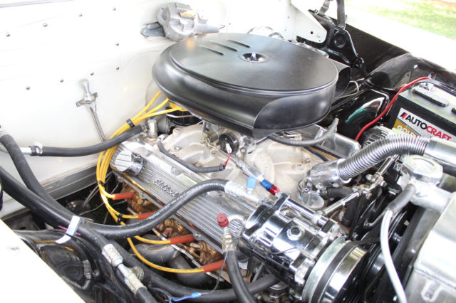 1956 CRIMSON RED DIAMOND WHITE PEARL Oldsmobile 88 2 DOOR SEDAN