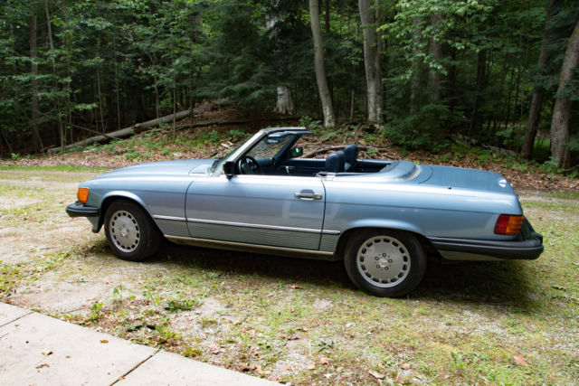 1988 blue Mercedes-Benz SL-Class Convertible