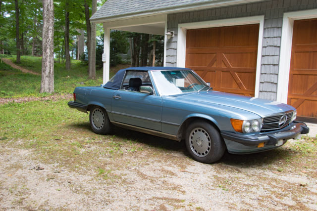 1988 blue Mercedes-Benz SL-Class Convertible