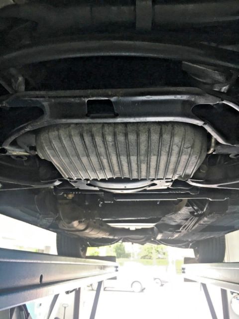 1987 Silver Mercedes-Benz SL-Class Convertible