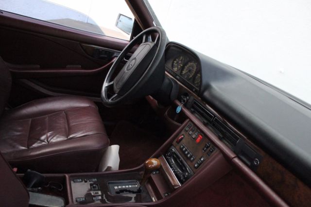 1988 Mercedes-Benz 500-Series