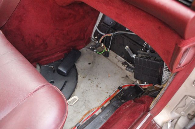 1988 Mercedes-Benz 500-Series