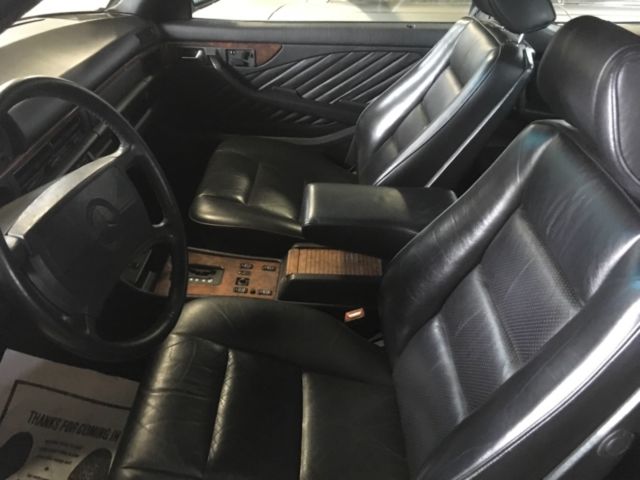 1989 Black Mercedes-Benz 500-Series Coupe