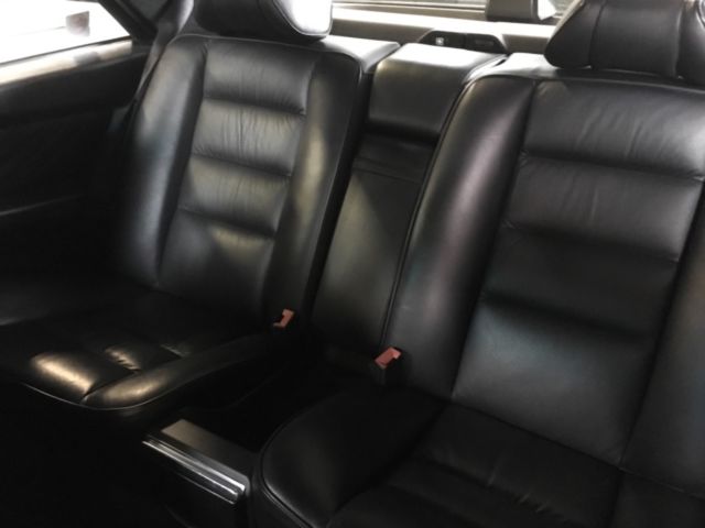 1989 Black Mercedes-Benz 500-Series Coupe