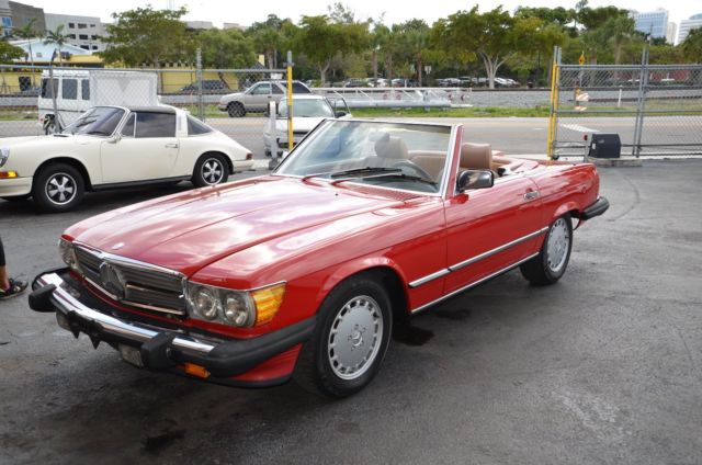 1987 Red Mercedes-Benz SL-Class Convertible