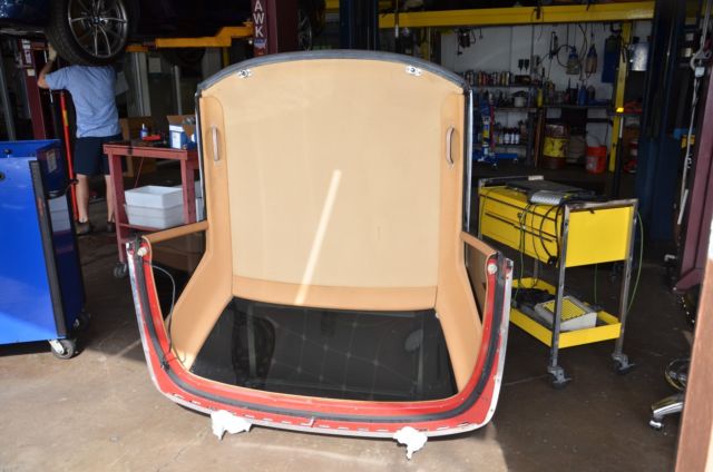 1987 Red Mercedes-Benz SL-Class Convertible