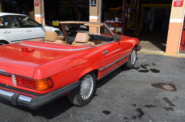 1987 Red Mercedes-Benz SL-Class Convertible