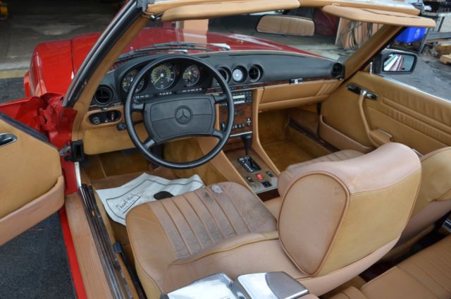 1987 Red Mercedes-Benz SL-Class Convertible