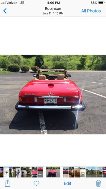 1986 Red Mercedes-Benz 500-Series Convertible