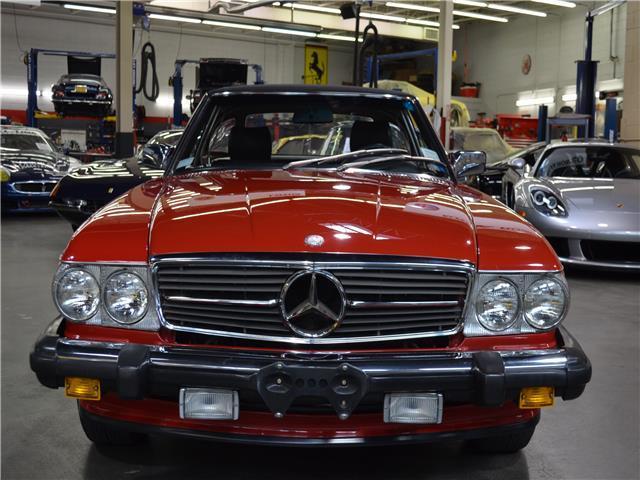 1988 Red Mercedes-Benz SL-Class --