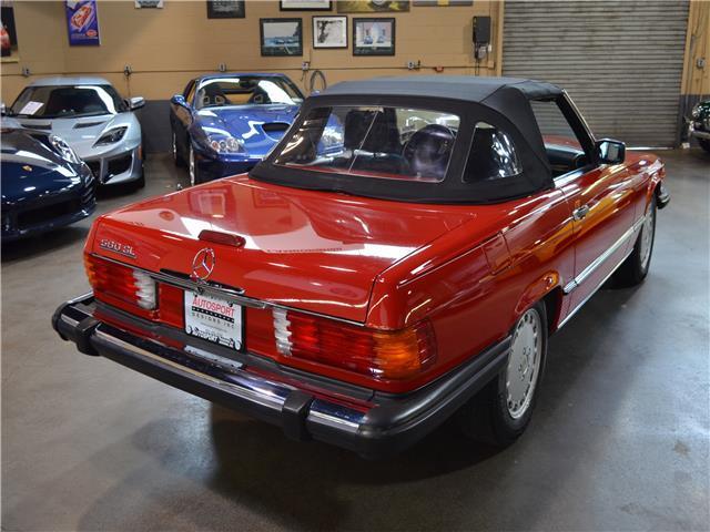 1988 Red Mercedes-Benz SL-Class --