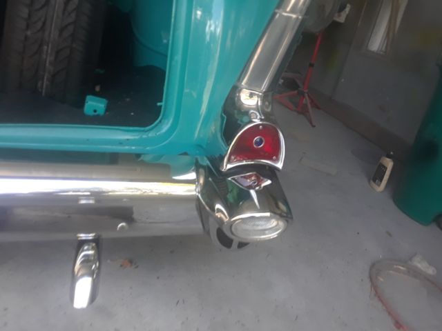 1957 turquoise Chevrolet Bel Air/150/210 2 Dr HT