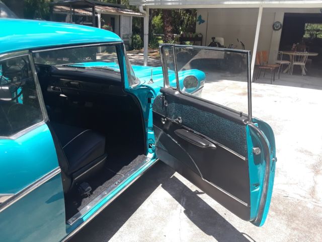 1957 turquoise Chevrolet Bel Air/150/210 2 Dr HT