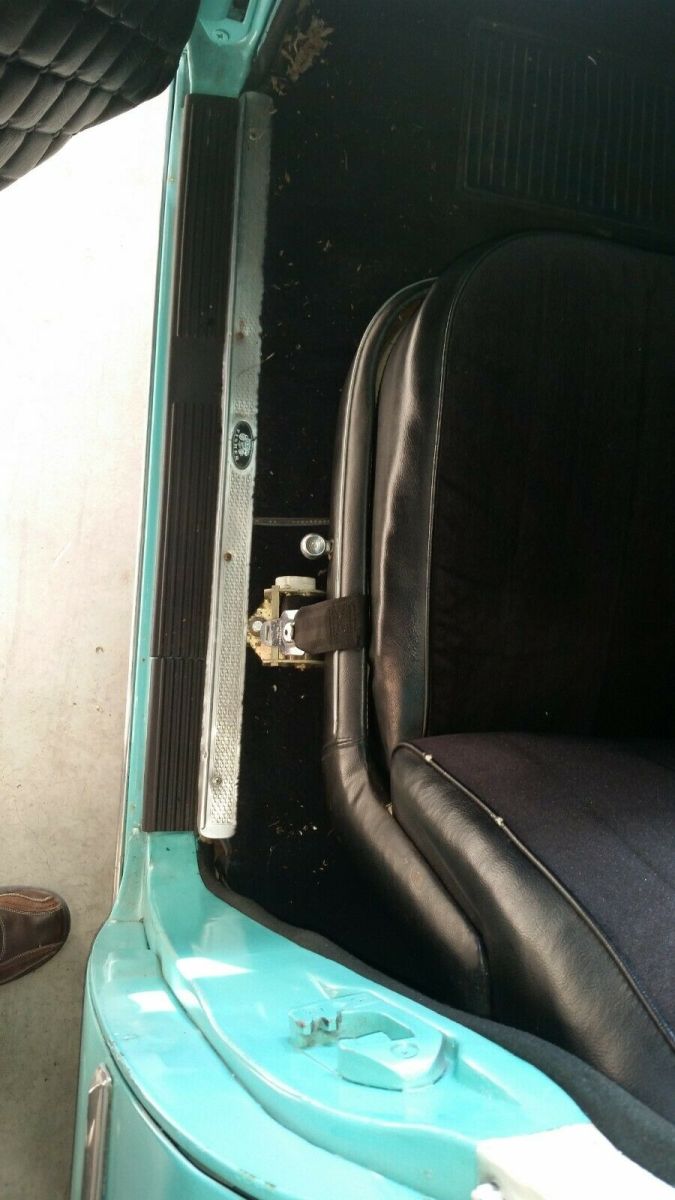 1957 Teal Chevrolet Bel Air/150/210 Sedan