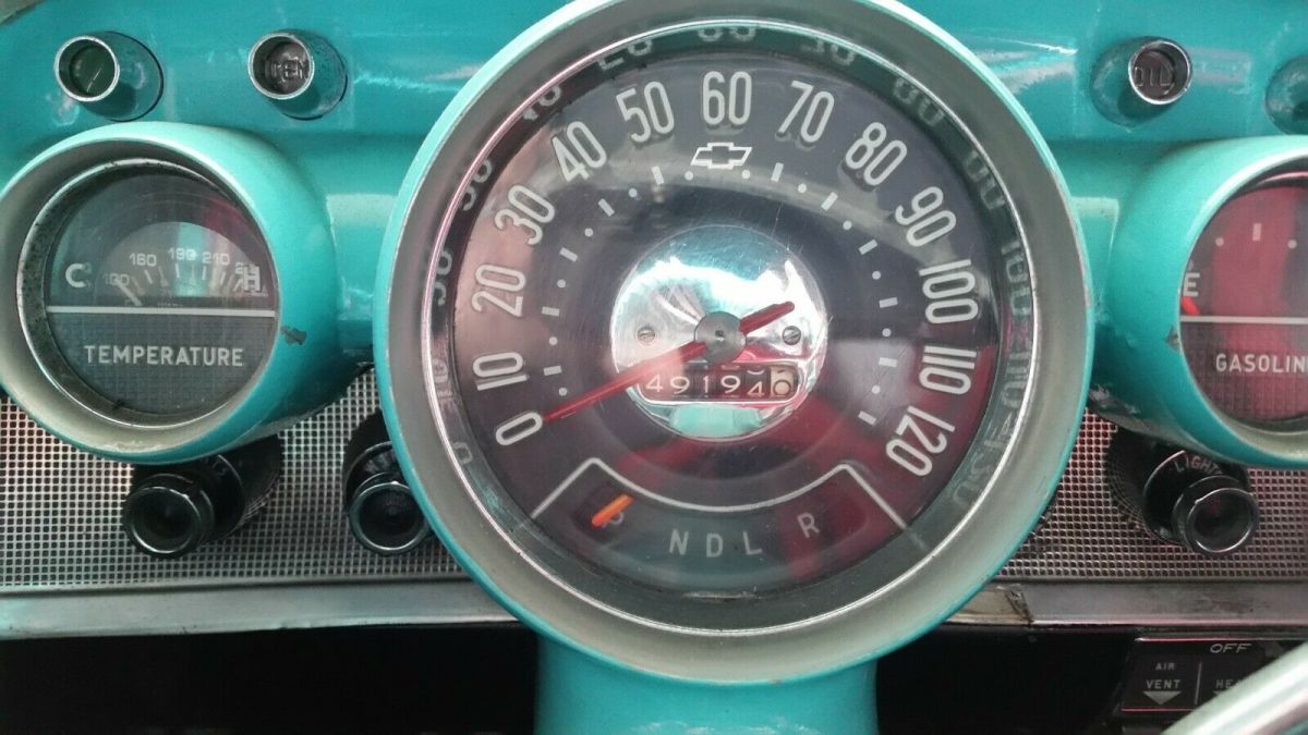 1957 Teal Chevrolet Bel Air/150/210 Sedan