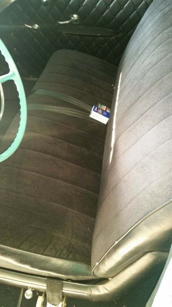 1957 Teal Chevrolet Bel Air/150/210 Sedan