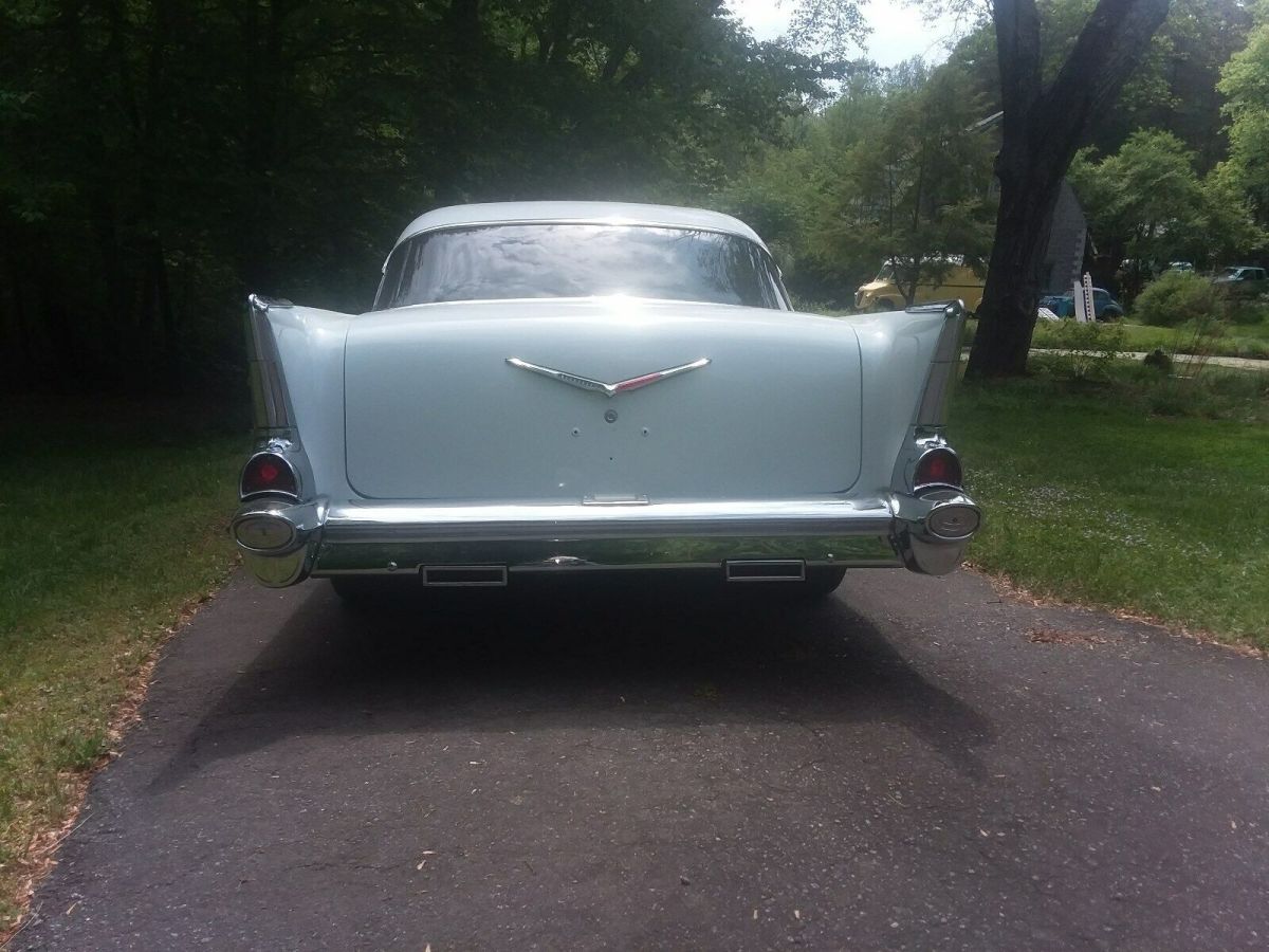 1957 White Chevrolet Bel Air/150/210 Hard Top