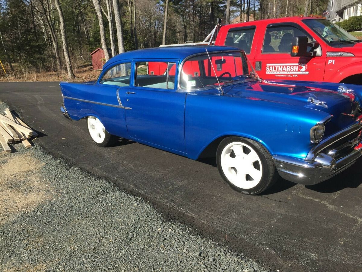 1957 Blue Chevrolet Bel Air/150/210 Sedan