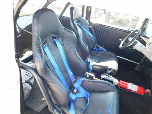 1957 White Chevrolet Bel Air/150/210