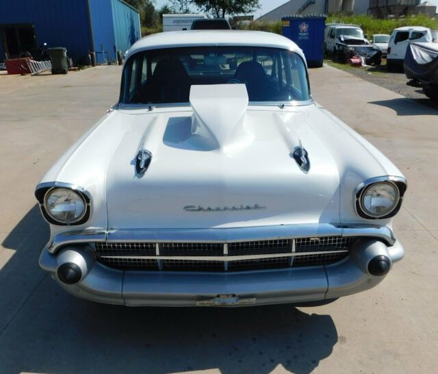 1957 White Chevrolet Bel Air/150/210