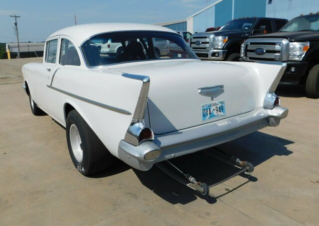 1957 White Chevrolet Bel Air/150/210