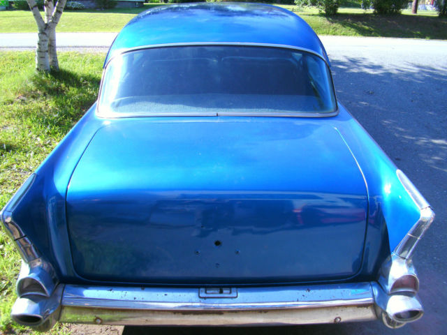 1957 BLUE Chevrolet Bel Air/150/210