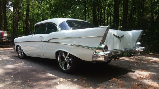 1957 White Chevrolet Bel Air/150/210 Coupe