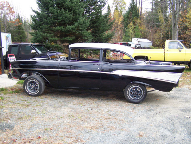 1957 Black Chevrolet Bel Air/150/210