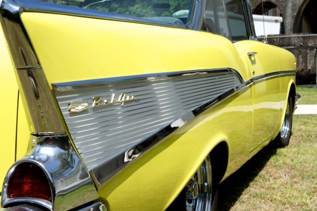 1957 Yellow Chevrolet Bel Air/150/210 Hardtop 2 door