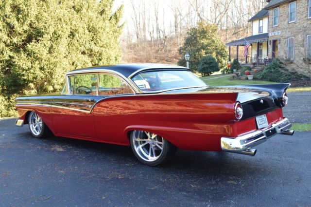 1957 Ford Fairlane