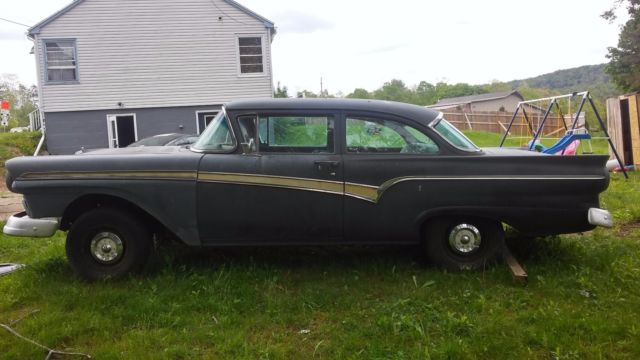 1957 Gray Ford custom 300 Coupe