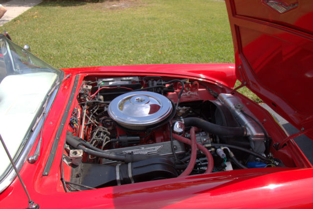 1957 RED Ford Thunderbird 2 door cconvertible with hard top