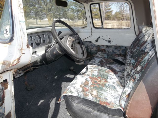 1957 Ford F-100 pickup