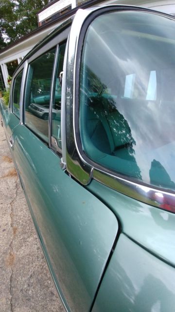 1959 Green Chrysler Imperial Sedan