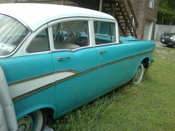 1957 Blue Chevrolet Bel Air/150/210 Sedan