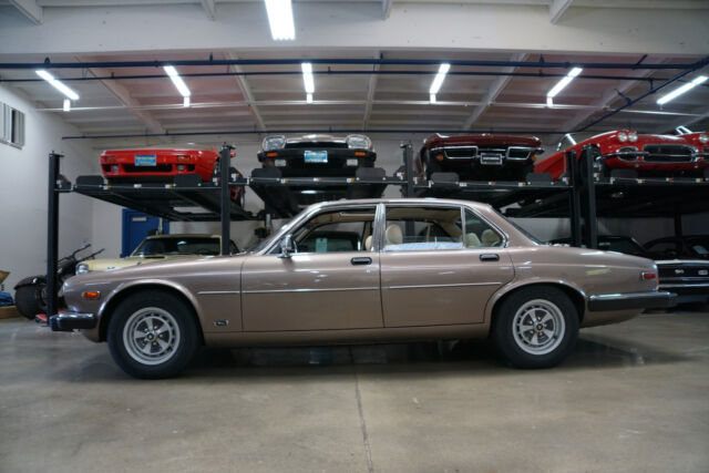 1986 Other Color Jaguar XJ6 Vanden Plas Sedan