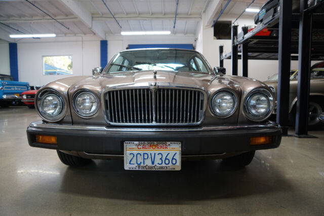1986 Other Color Jaguar XJ6 Vanden Plas Sedan