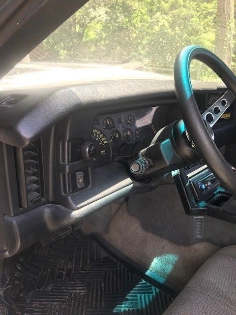 1990 White Chevrolet Camaro Coupe