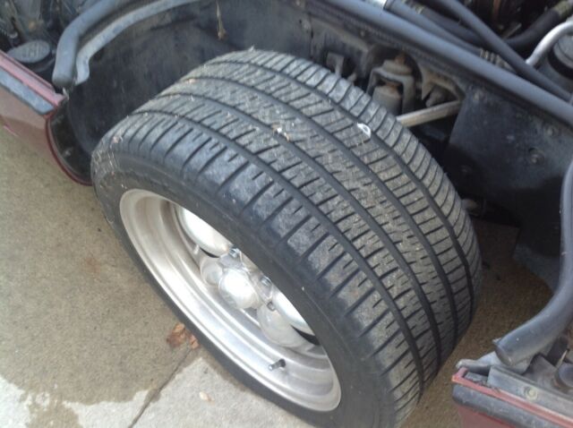 1986 Burgundy Chevrolet Corvette Hatchback